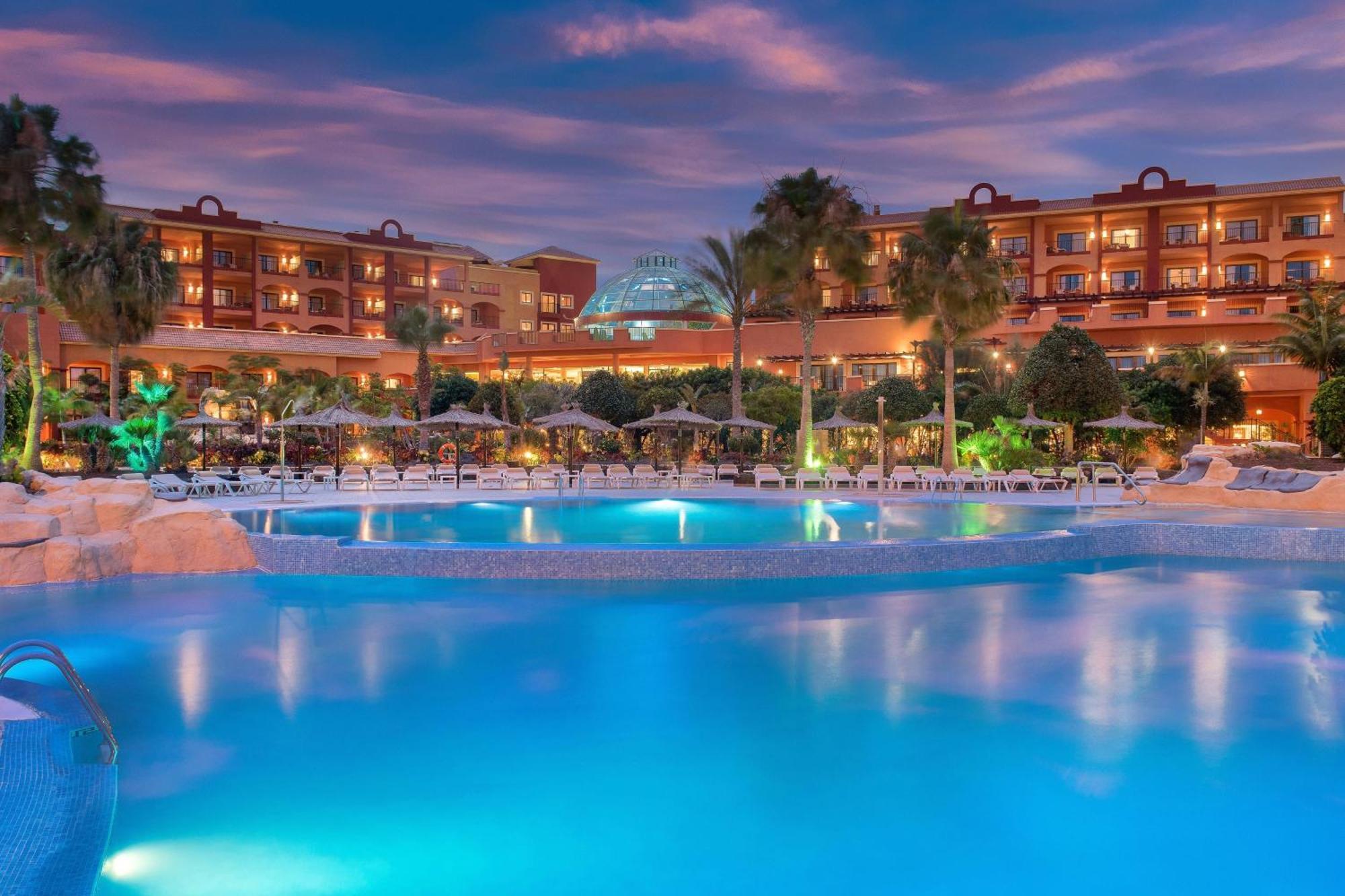 Sheraton Fuerteventura Golf & Spa Resort Caleta De Fuste Bagian luar foto